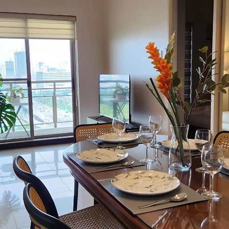Casa Antonio At Fairway Terraces Family Penthouse 2Br Wi-Fi Nr Golf, Airport, Fort Bgc Manila Exterior photo