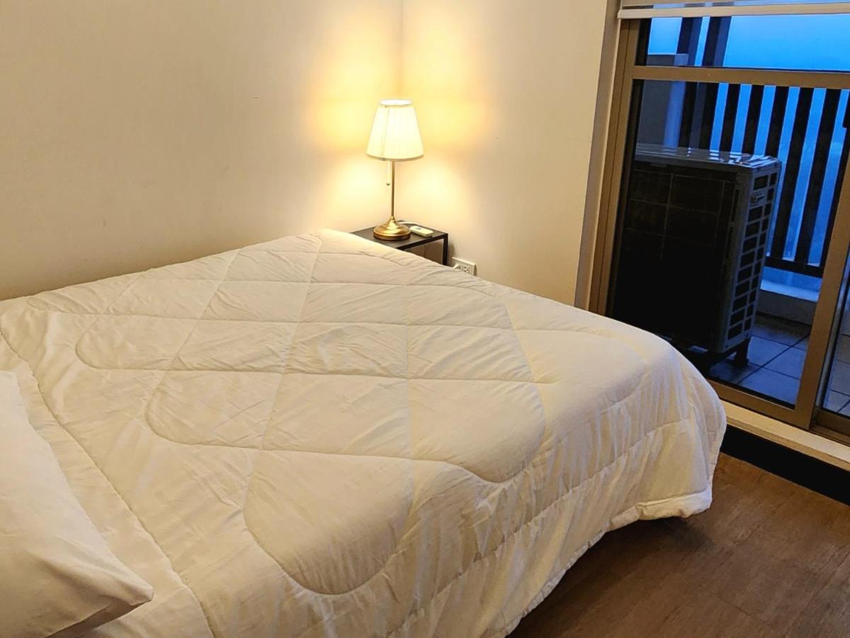 Casa Antonio At Fairway Terraces Family Penthouse 2Br Wi-Fi Nr Golf, Airport, Fort Bgc Manila Exterior photo