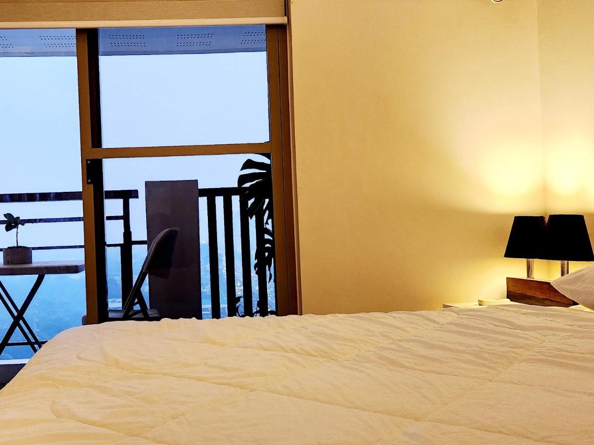 Casa Antonio At Fairway Terraces Family Penthouse 2Br Wi-Fi Nr Golf, Airport, Fort Bgc Manila Exterior photo