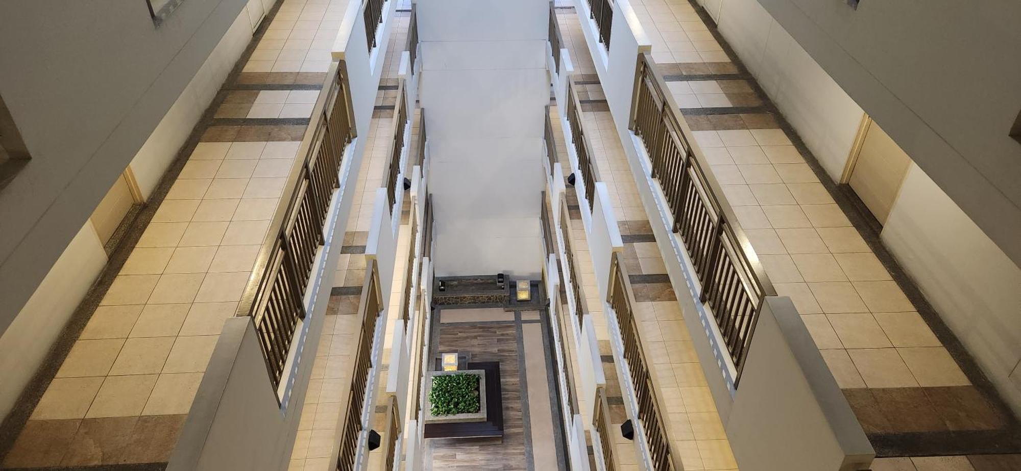 Casa Antonio At Fairway Terraces Family Penthouse 2Br Wi-Fi Nr Golf, Airport, Fort Bgc Manila Exterior photo